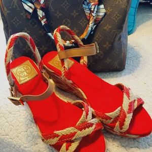 Tory burch sandals